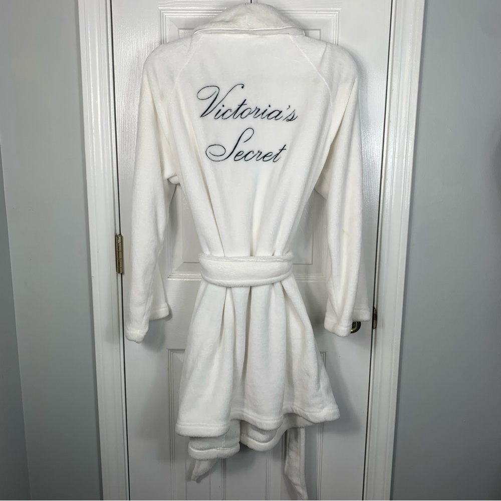 Victoria's Secret The Cozy Monogram Plush Robe Size M… - Gem